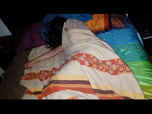 ❤️ Anak tiri memarahi ibu tirinya yang masih muda saat dia tidur. ️ Seks berkualitas di id.hentaiteca.ru ️❤